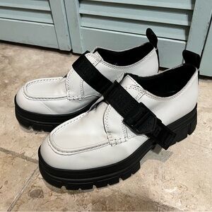 White Chunky UGG Loafers with Black Straps